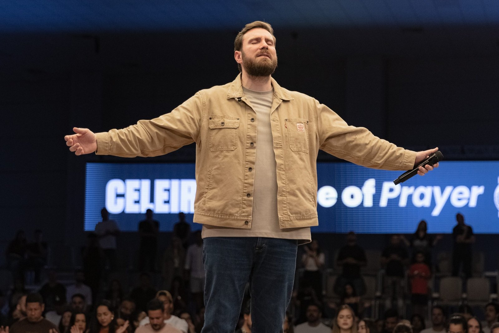 André Fernandes anuncia projeto social na comunidade de Paraisópolis e novo polo social na Igreja Celeiro